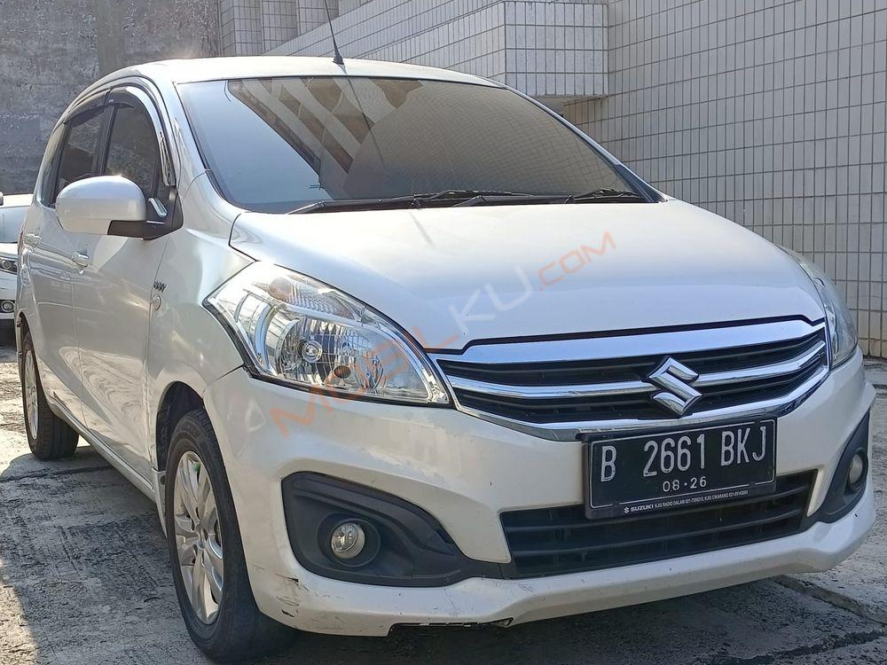 Mobil Suzuki Ertiga 2016