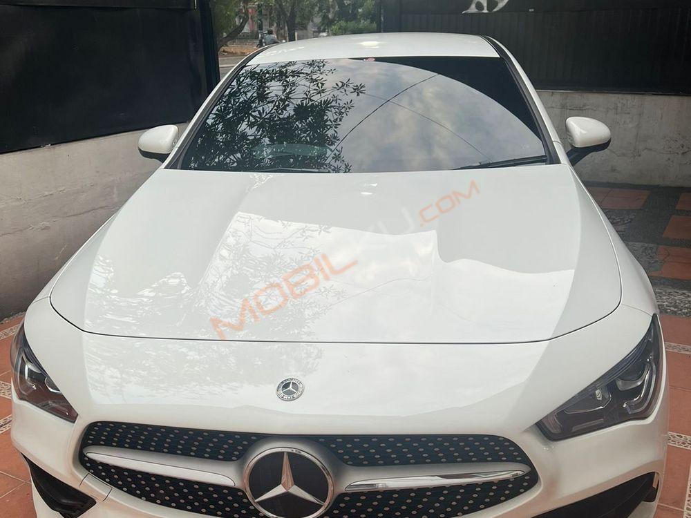 Mobil Mercedes-Benz CLA 2019