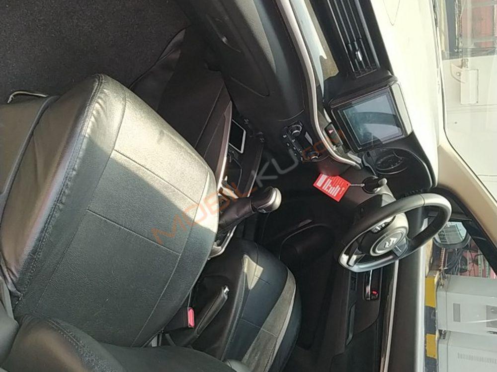 Mobil Suzuki XL7 2021