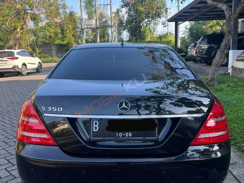 Mobil Mercedes-Benz S-Class 2011