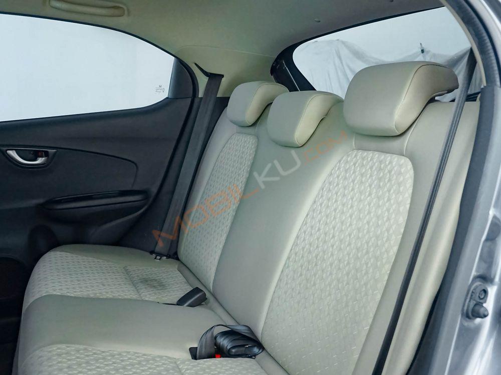 Mobil Honda Brio 2022