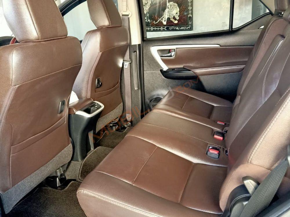 Mobil Toyota Fortuner 2019