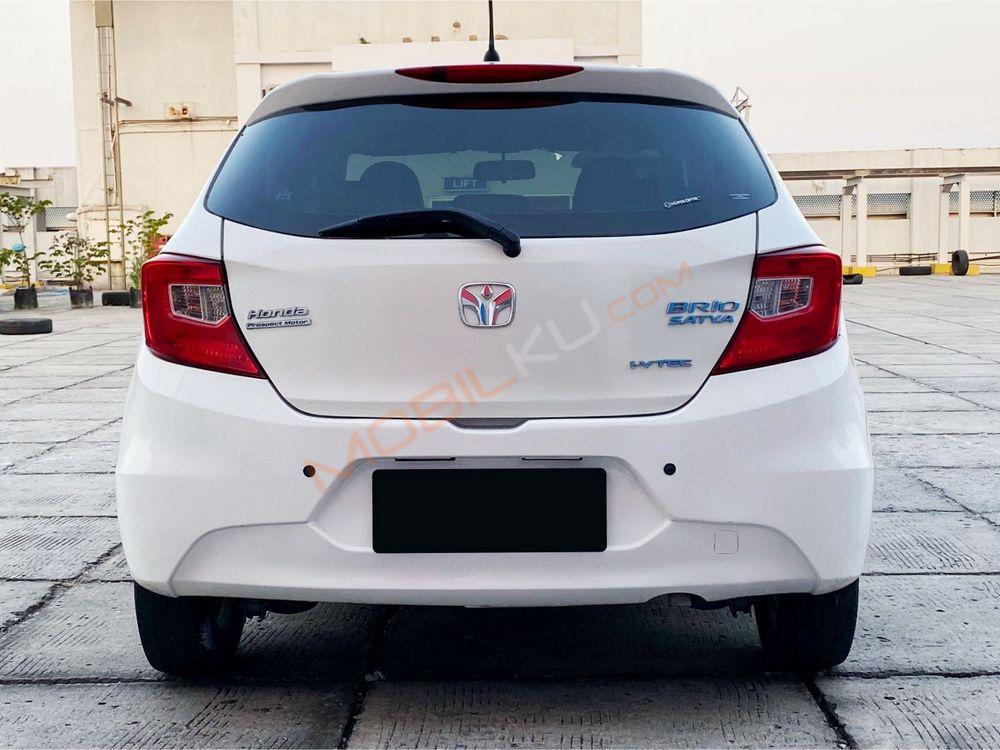 Mobil Honda Brio 2020