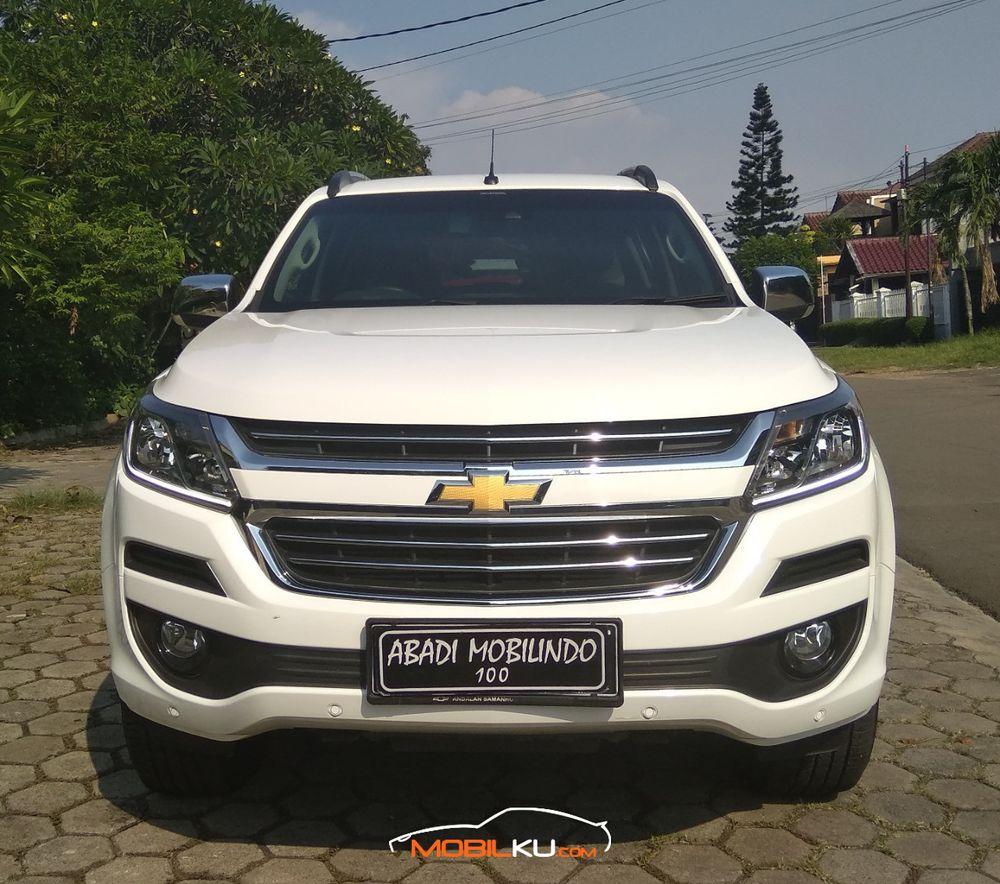 Mobil Chevrolet Trailblazer 2017