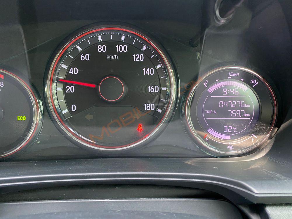 Mobil Honda Mobilio 2017