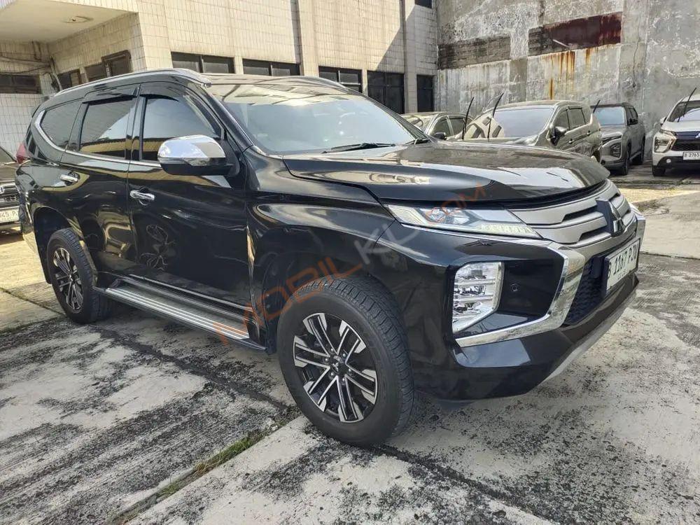 Mobil Mitsubishi Pajero Sport 2023
