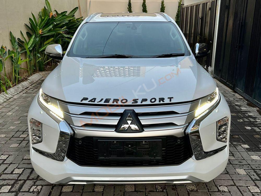 Mobil Mitsubishi Pajero Sport 2022