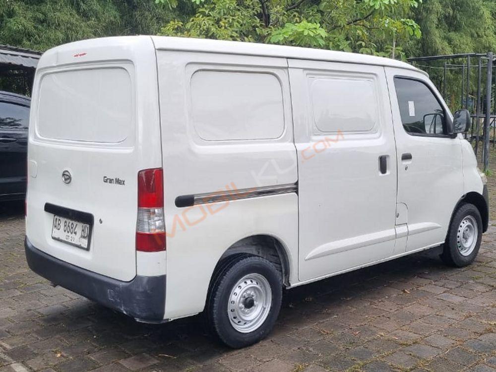 Mobil Daihatsu Gran Max 2018
