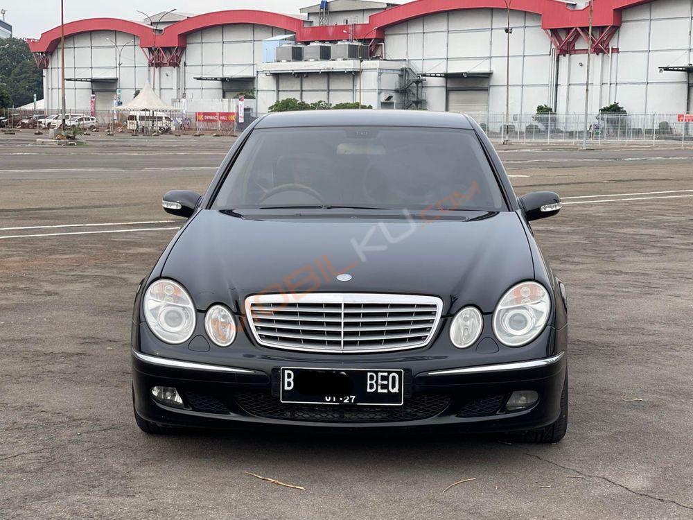 Mobil Mercedes-Benz E-Class 2006