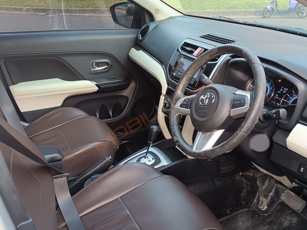 Mobil Toyota Rush 2018