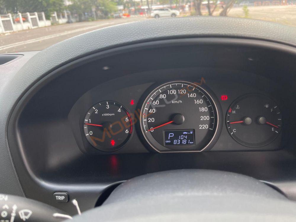 Mobil Hyundai H-1 2018