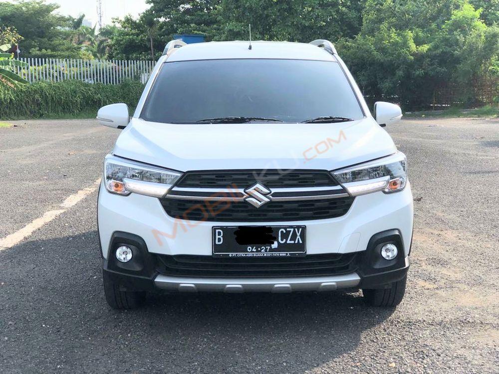 Mobil Suzuki XL7 2022