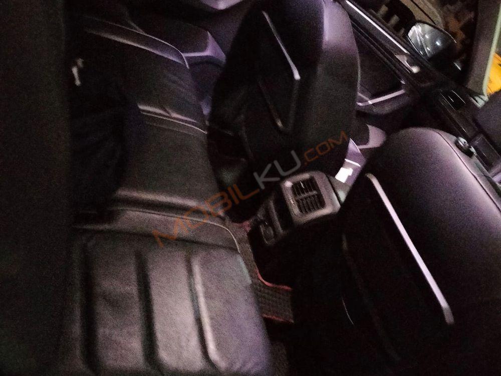 Mobil Volkswagen Tiguan 2020