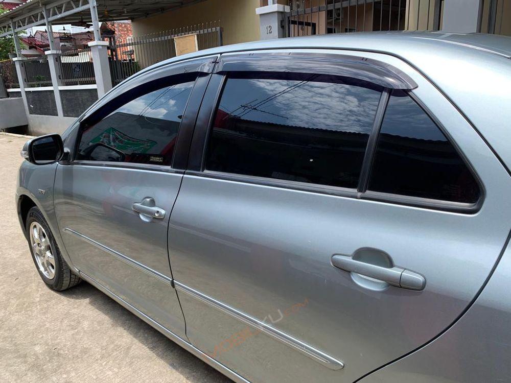 Mobil Toyota Vios 2009