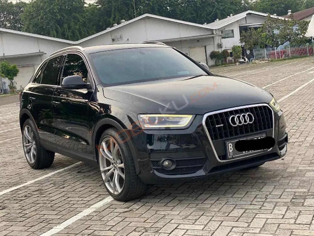 Mobil Audi Q3 2014