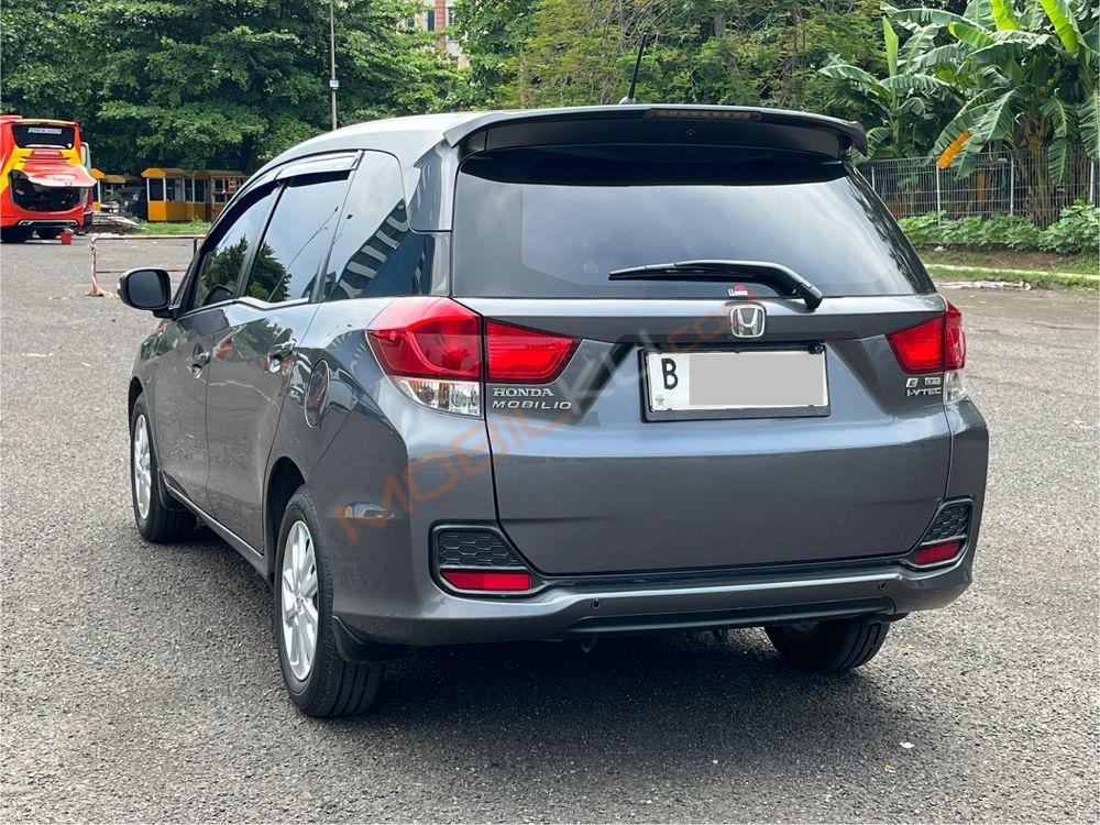 Mobil Honda Mobilio 2014
