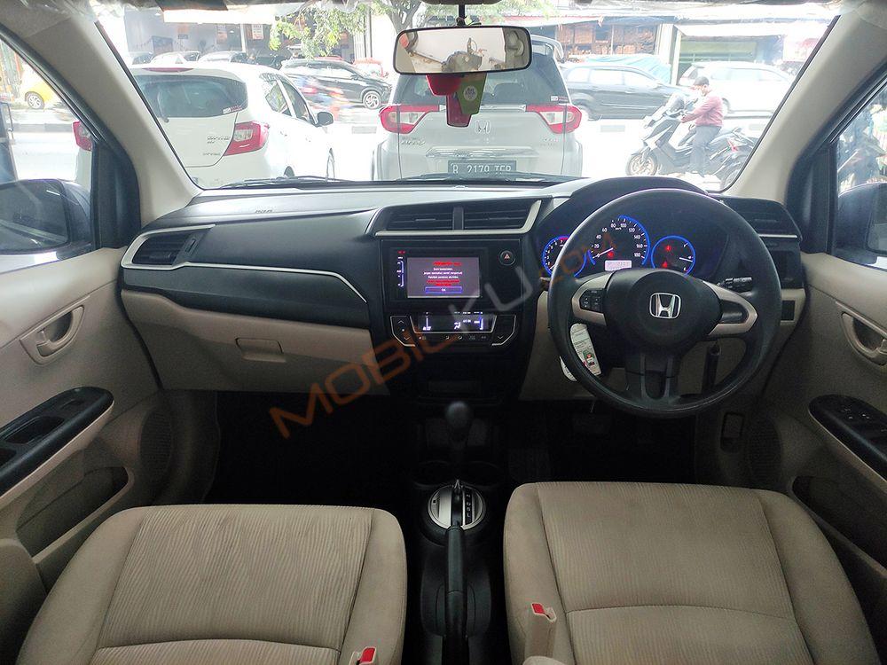 Mobil Honda Mobilio 2017