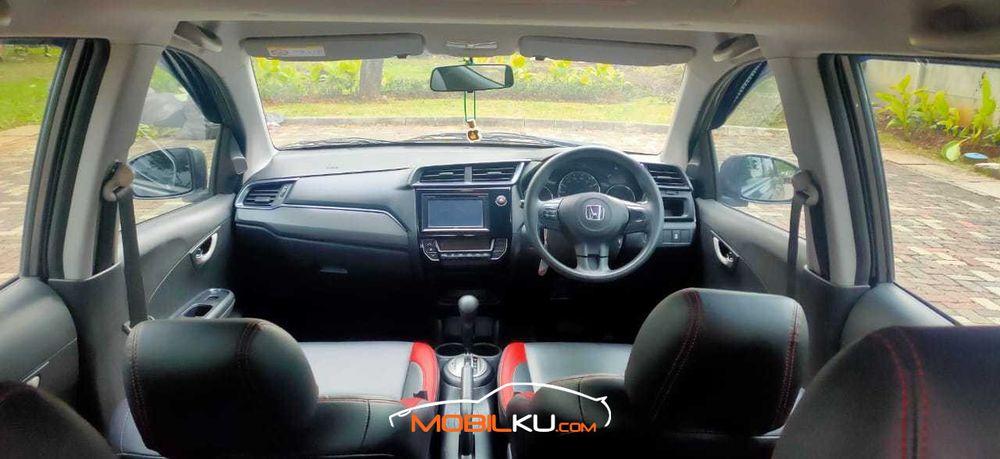 Mobil Honda Mobilio 2017