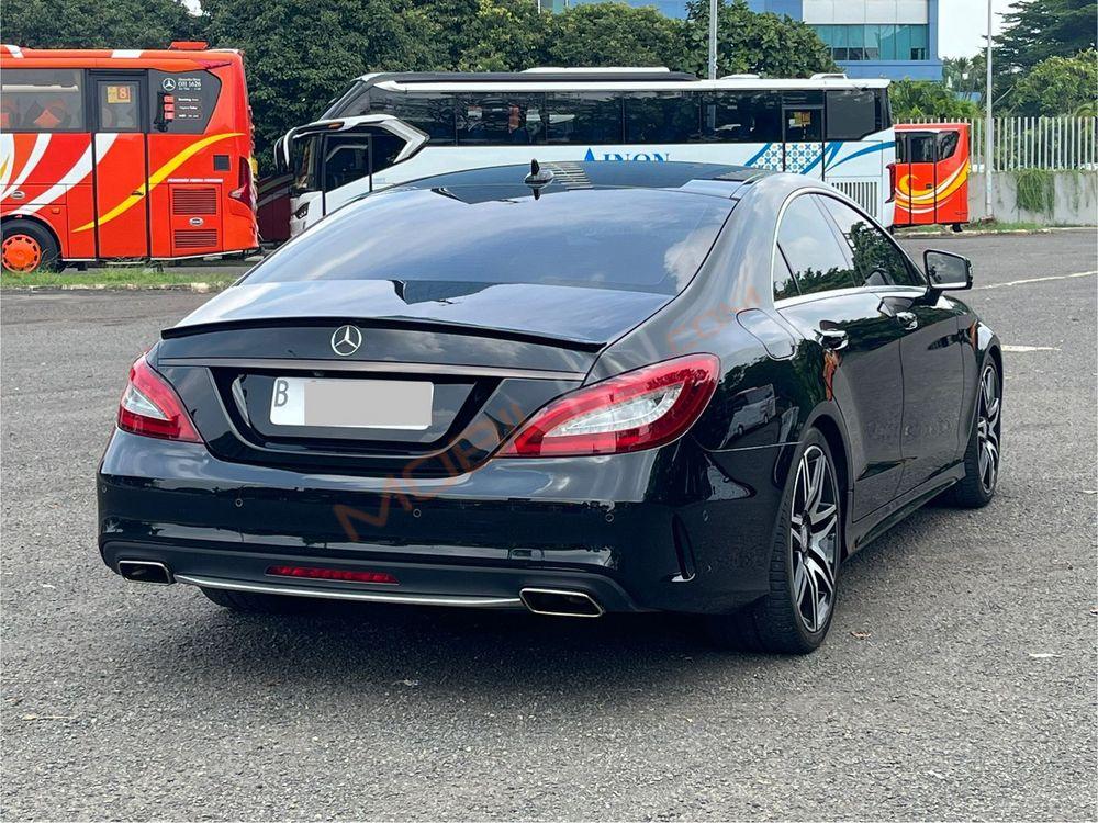 Mobil Mercedes-Benz CLS 2015
