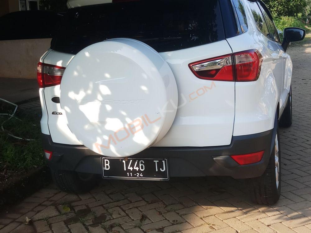 Mobil Ford EcoSport 2014