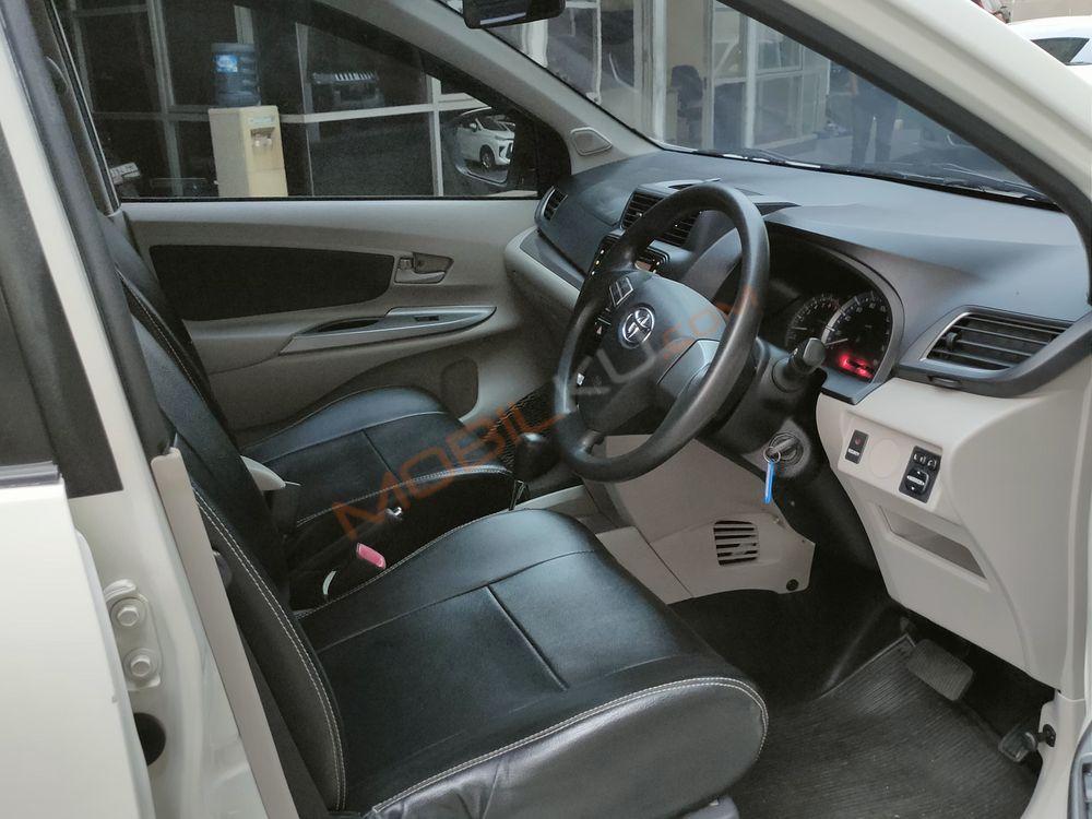 Mobil Toyota Avanza 2019