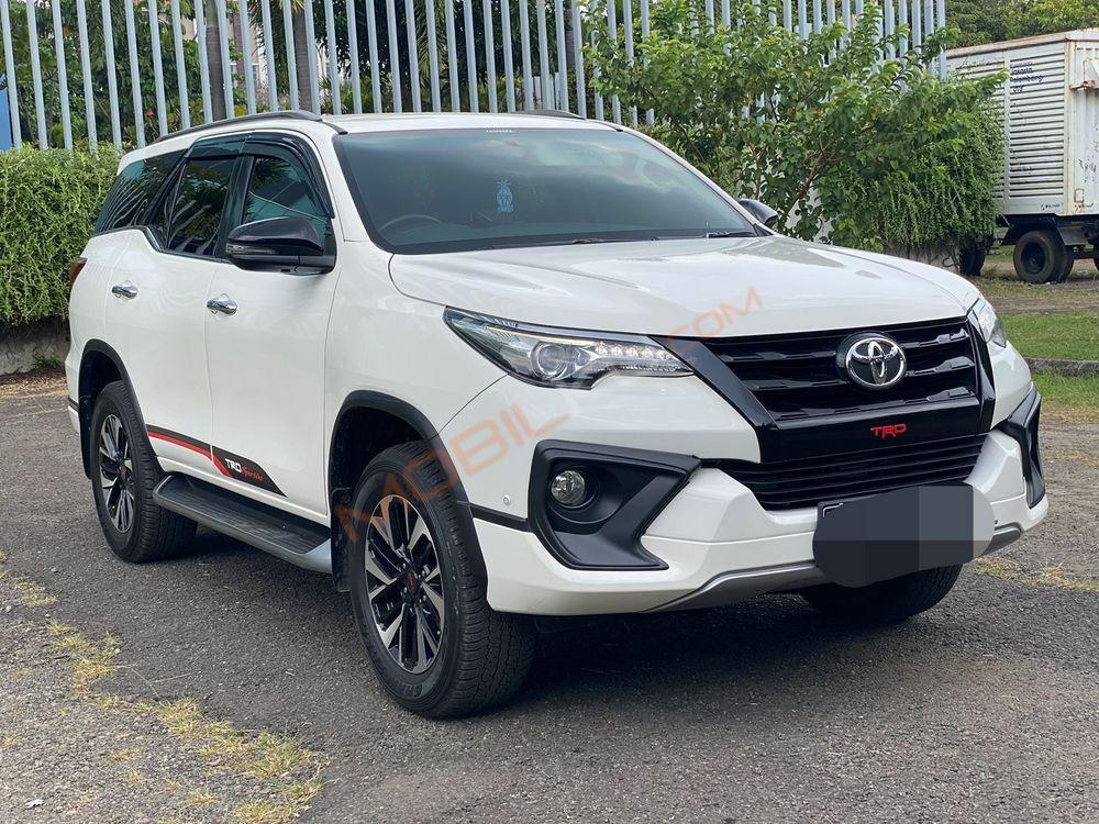 Mobil Toyota Fortuner 2019