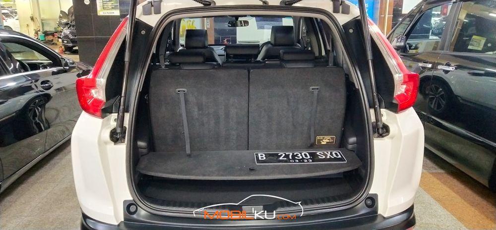 Mobil Honda CR-V 2017