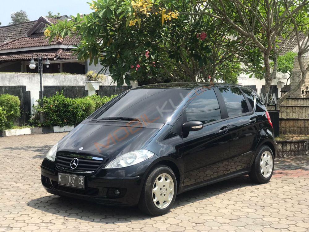 Mobil Mercedes-Benz A-Class 2005