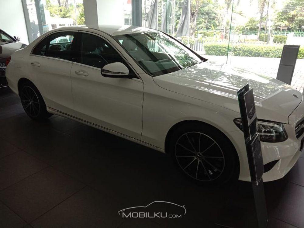 Mobil Mercedes-Benz C-Class 2019