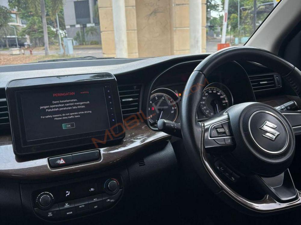 Mobil Suzuki Ertiga 2021