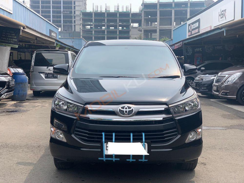 Mobil Toyota Kijang Innova 2020