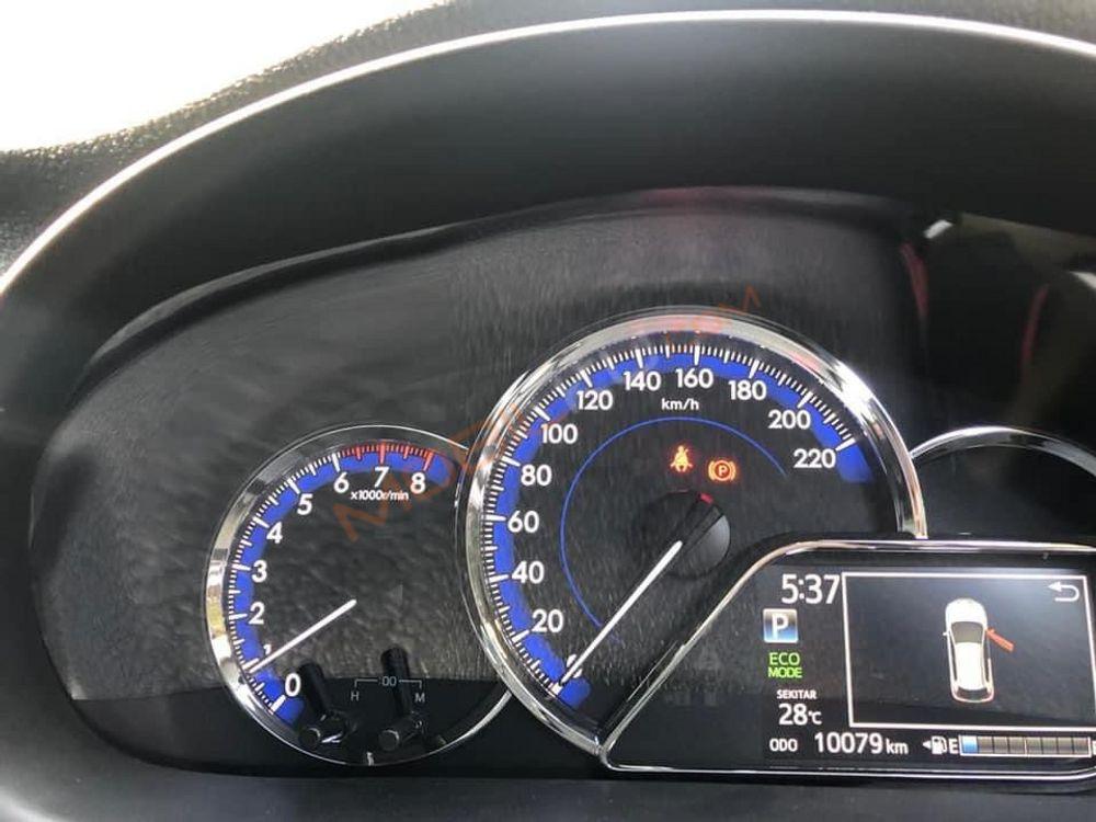 Mobil Toyota Yaris 2021