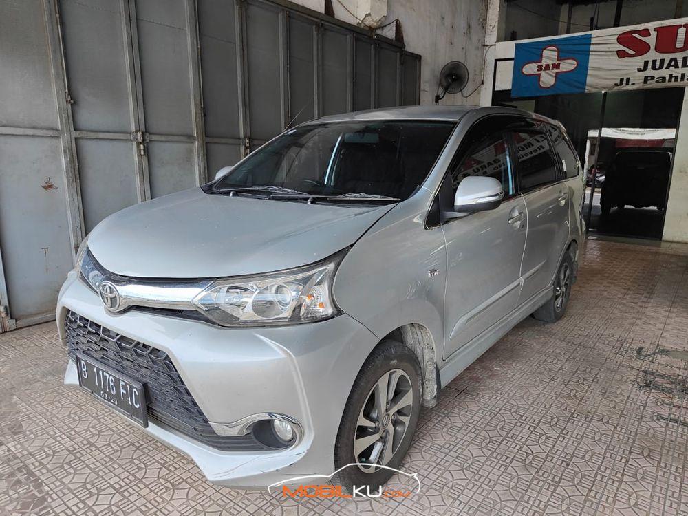 Mobil Toyota Avanza 2018
