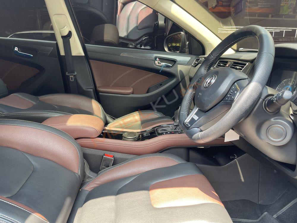 Mobil DFSK Glory 580 2024