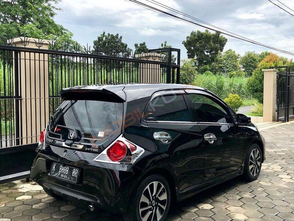 Mobil Honda Brio 2016