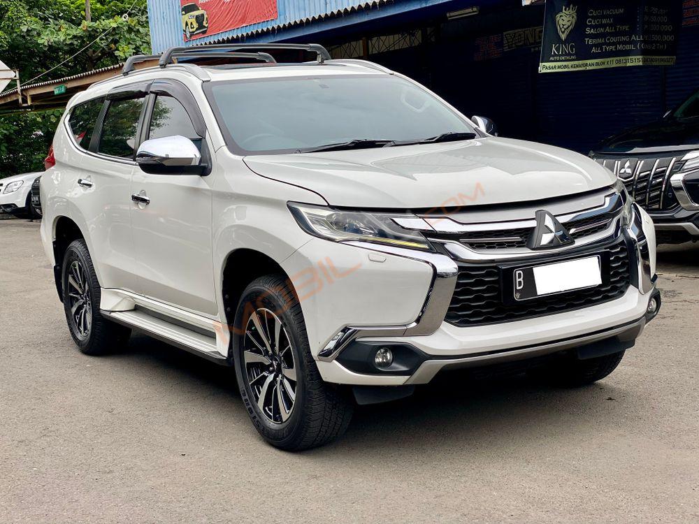 Mobil Mitsubishi Pajero Sport 2016
