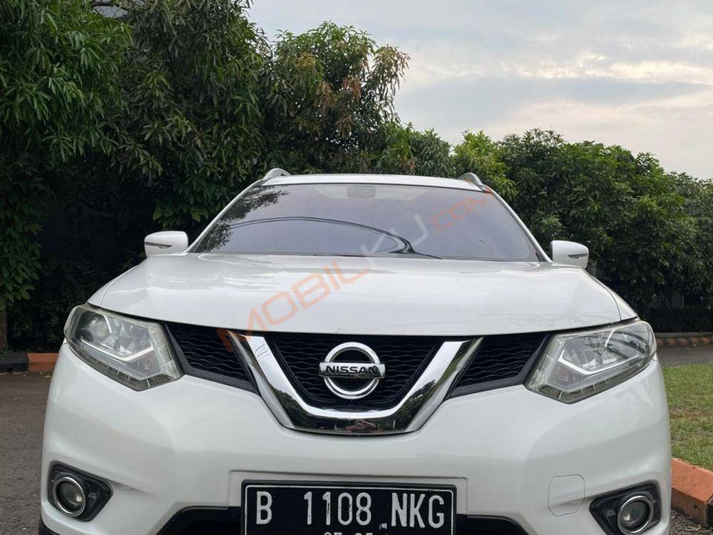 Mobil Nissan X-Trail 2014
