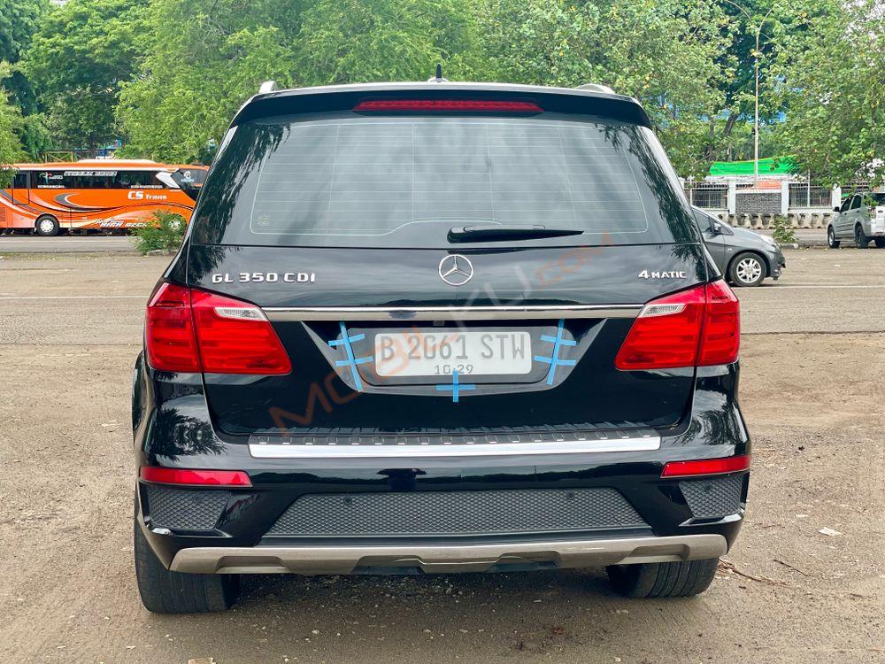 Mobil Mercedes-Benz GL 2013