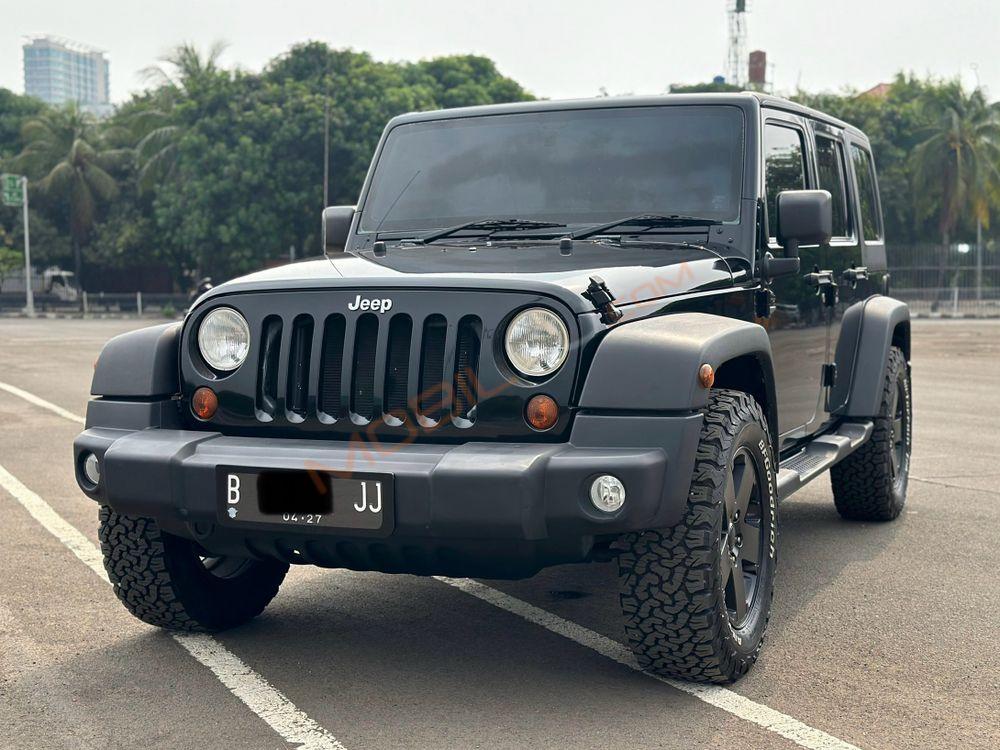 Mobil Jeep Wrangler 2011