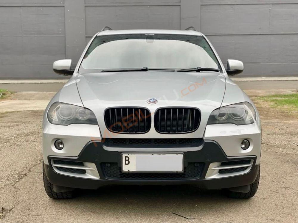 Mobil BMW X5 2008