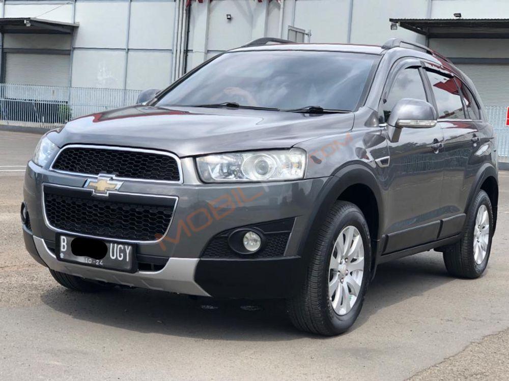Mobil Chevrolet Captiva 2011