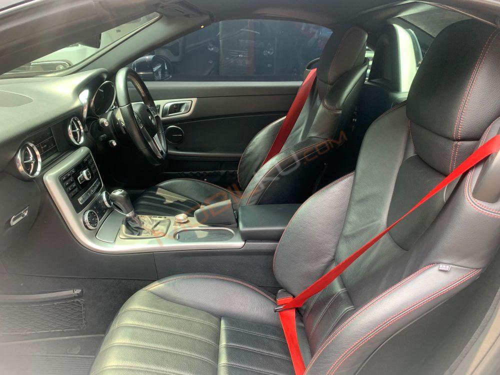 Mobil Mercedes-Benz SLK 2015