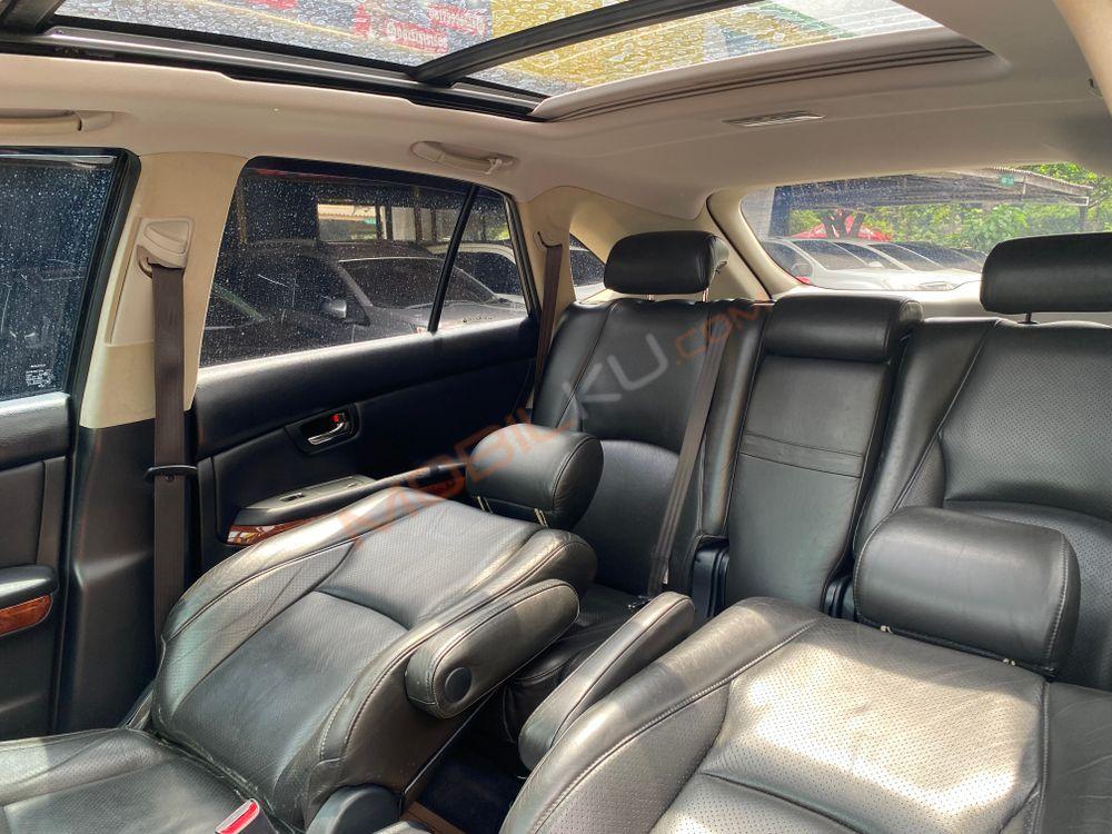 Mobil Toyota Harrier 2006