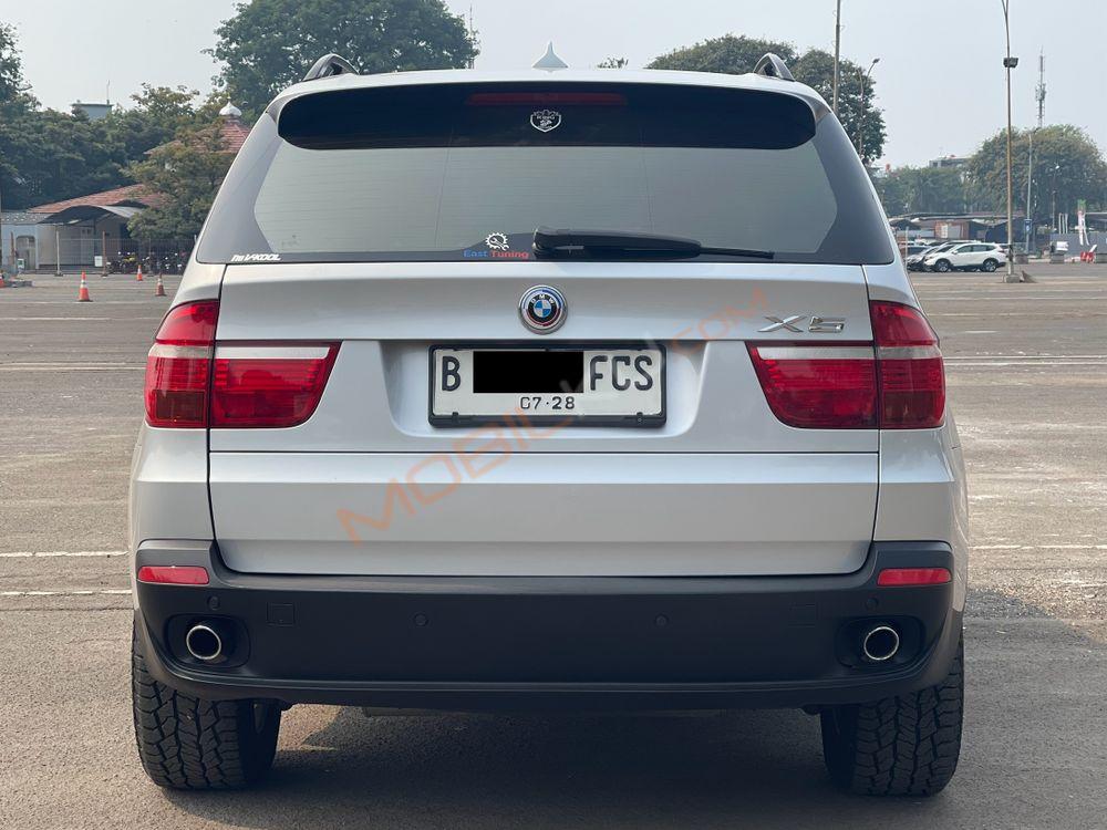 Mobil BMW X5 2008