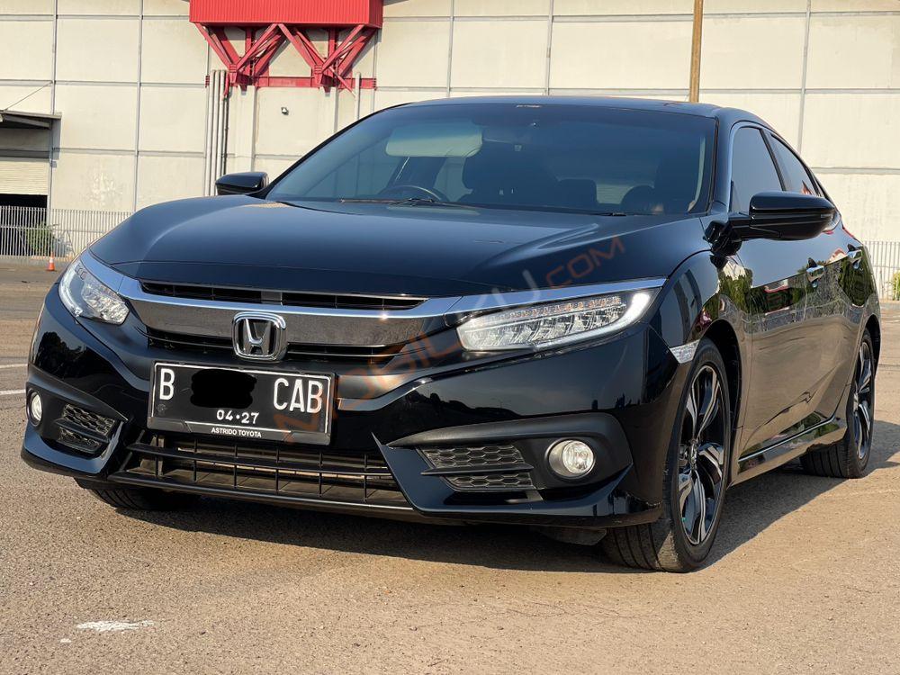 Mobil Honda Civic Sedan 2017