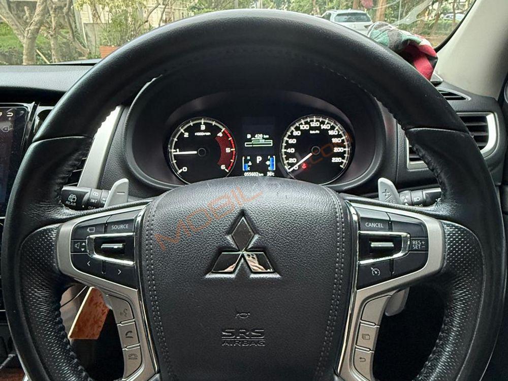 Mobil Mitsubishi Pajero Sport 2017