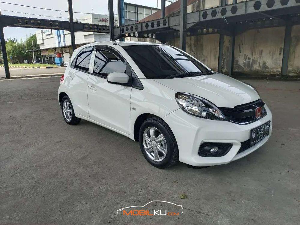 Mobil Honda Brio 2017