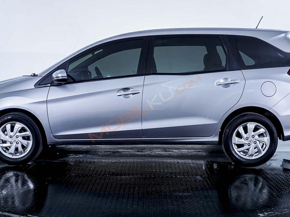 Mobil Honda Mobilio 2017