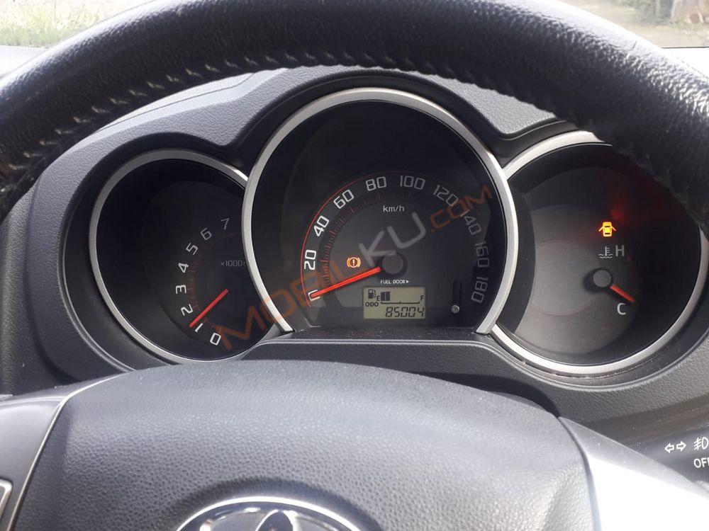 Mobil Toyota Rush 2017