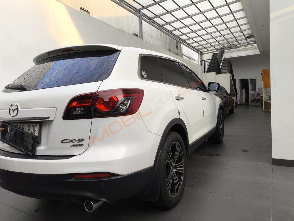 Mobil Mazda CX-9 2013